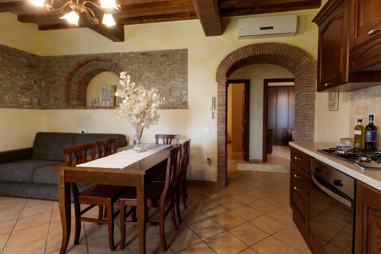 Borgo Dei Gigli Villa Lamporecchio Dış mekan fotoğraf