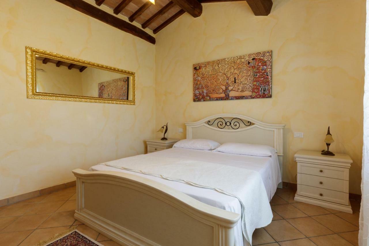 Borgo Dei Gigli Villa Lamporecchio Dış mekan fotoğraf